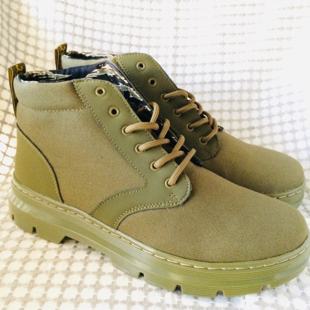 Last 1 💕 New Dr. Martens Bonny II Chukka Boot - Picture 3 of 6